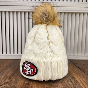 New Era San Francisco 49ers Beanie Cable Knit Cream Cuffed Pom Pom Womens Winter